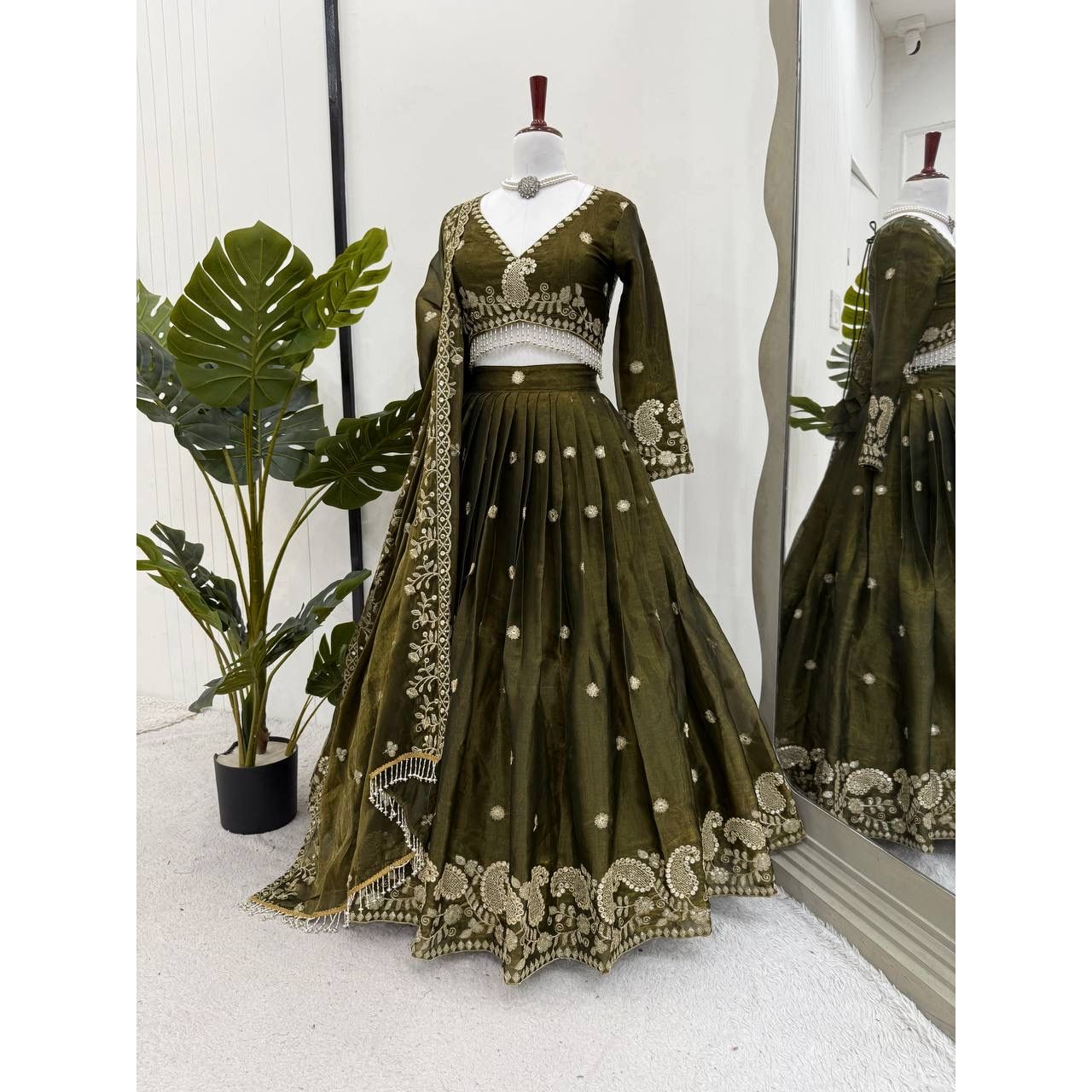 Lehenga Choli : stitched ready to wear