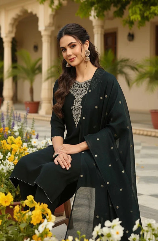 Green Chanderi Silk Solid Embroidered Straight Trousers Suit Set
