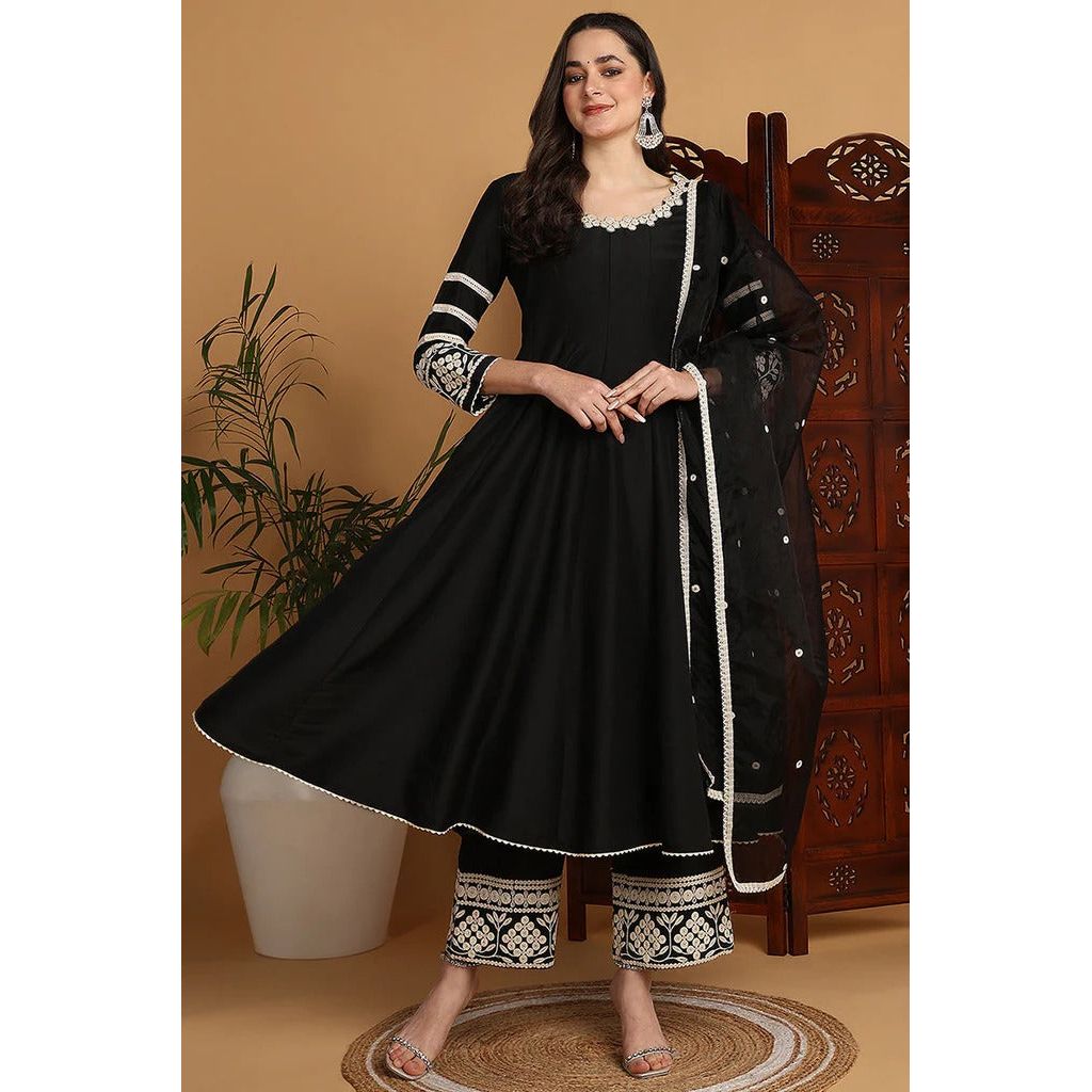 Black Silk Blend Solid Embroidered Anarkali Suit Set Large Black Silk Blend Solid Embroidered Anarkali Suit Set Large