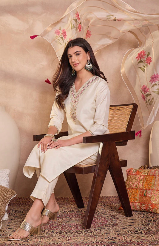 Off White Embroidered Silk Blend Kurta Set with Trousers & Dupatta