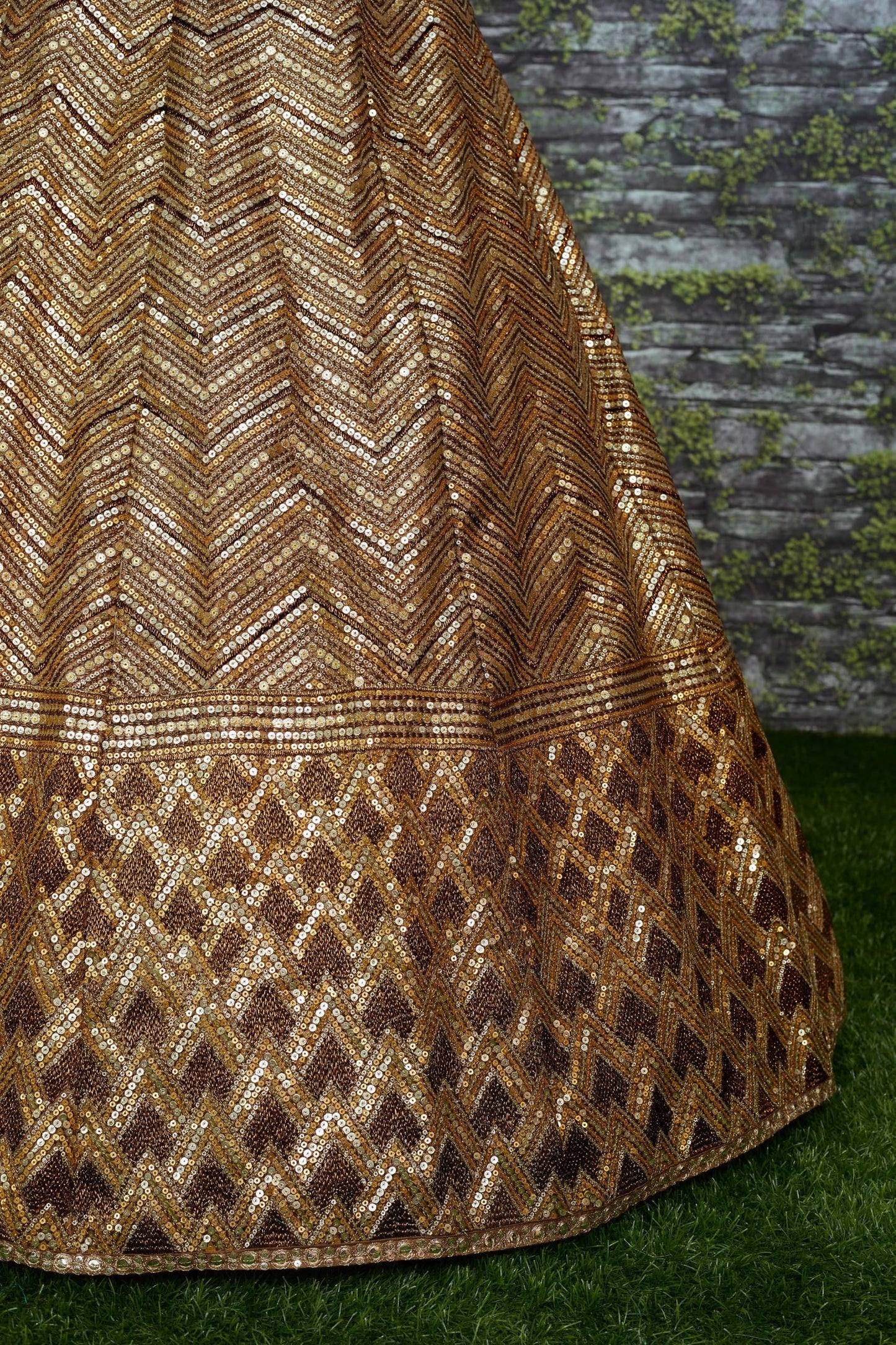 Antique Gold Bridal Lehenga Set with Heavy Embroidery & Net Dupatta ✨Pre Order Only