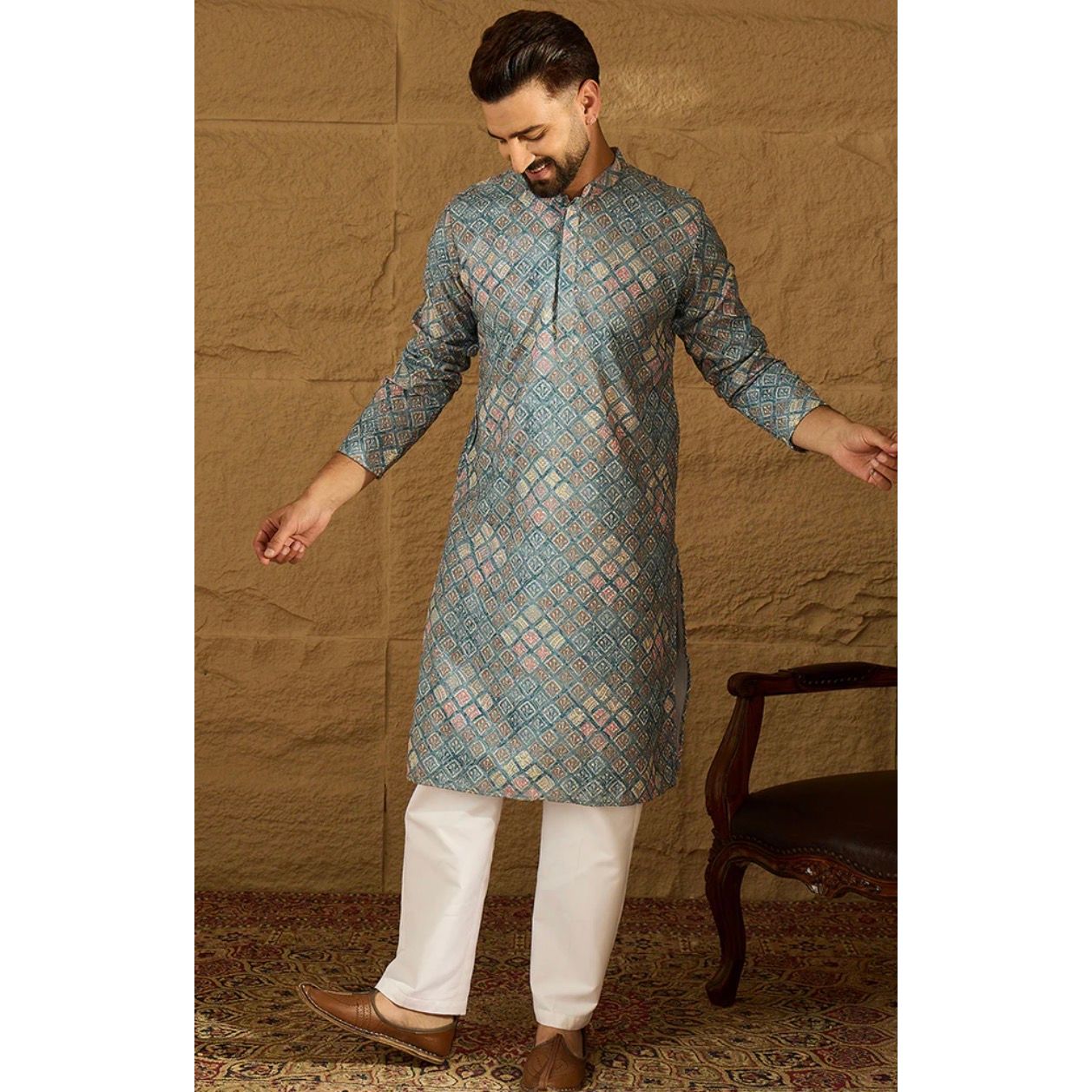 Blue Viscose Rayon Abstract Embroidered Straight Kurta