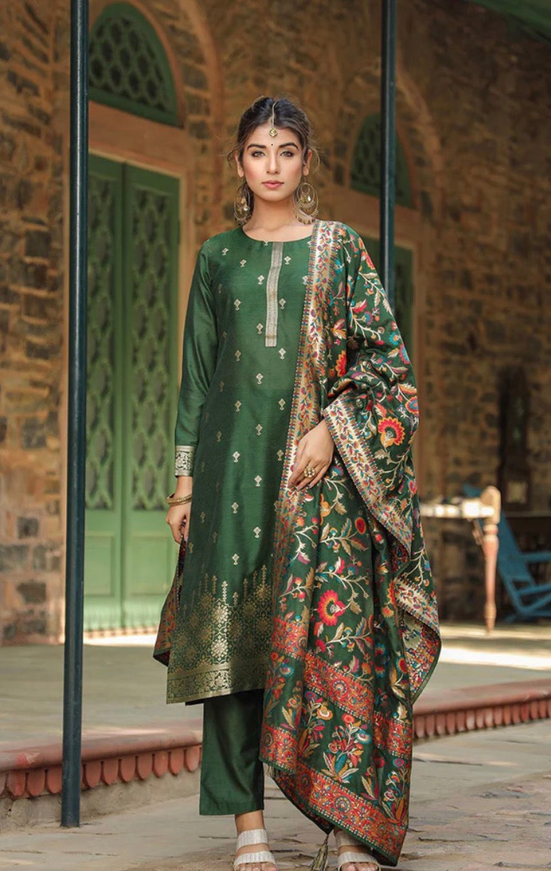 Green Silk Blend Ethnic Motifs Straight Suit Set