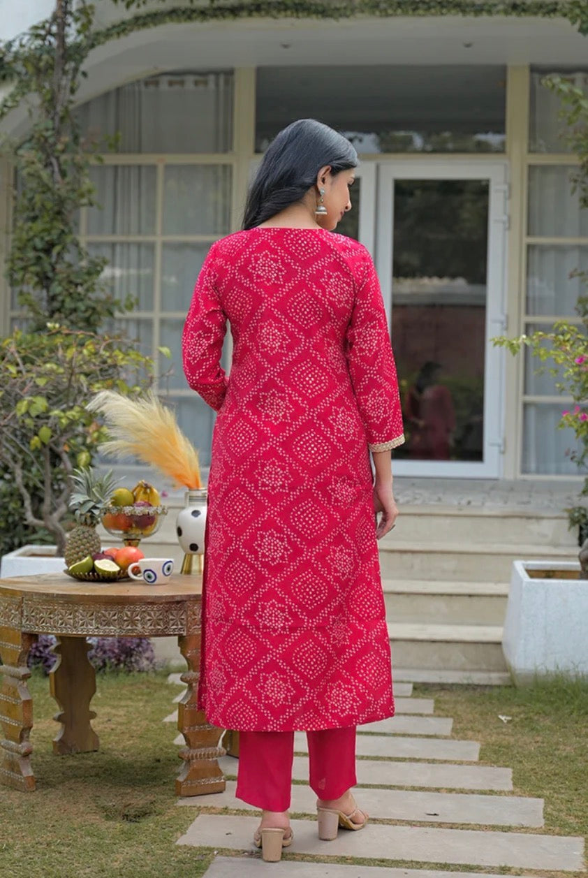 Red Silk Blend Bandhani Kurta Trousers With Dupatta