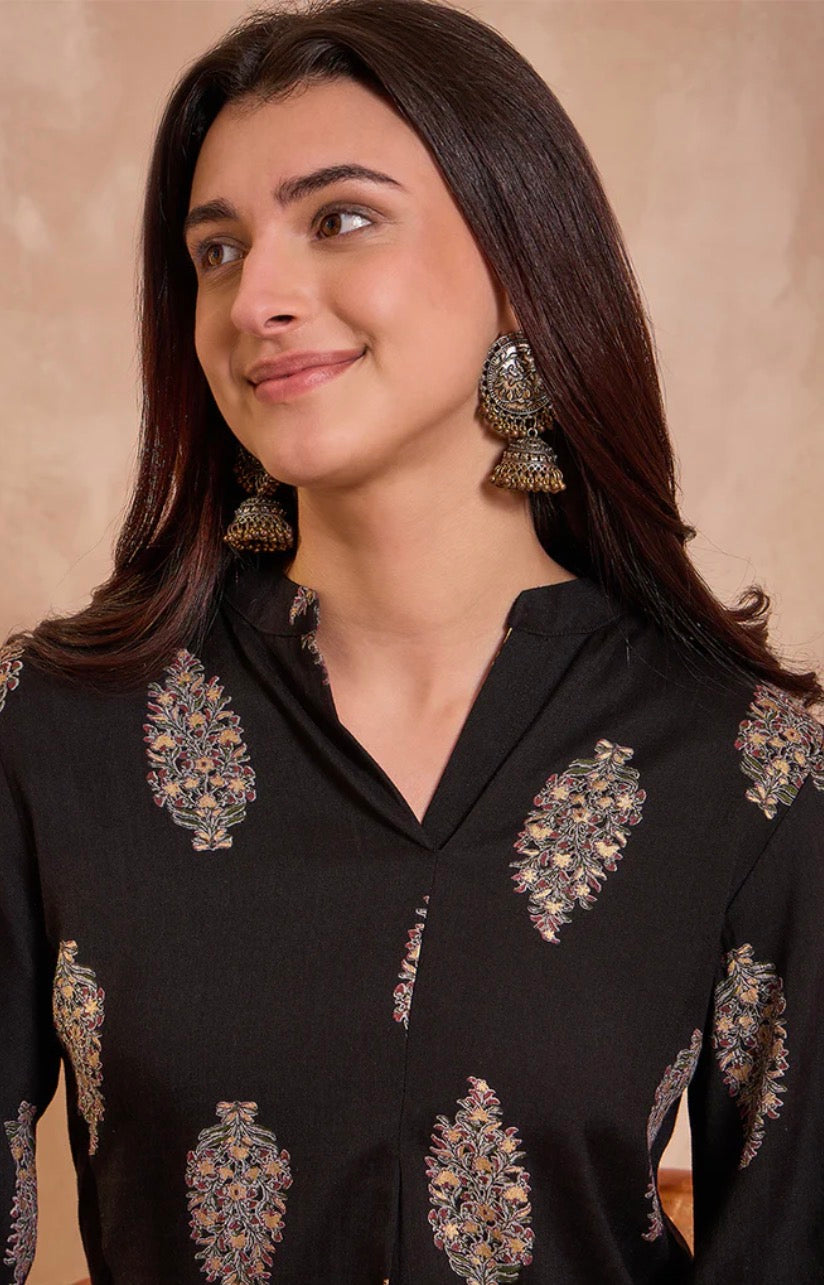 Black Cotton Blend Floral Printed Top
