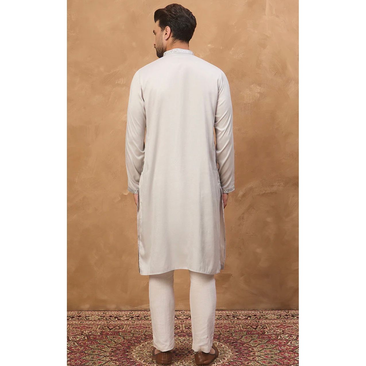 Grey Silk Blend Solid Embroidered Straight Kurta