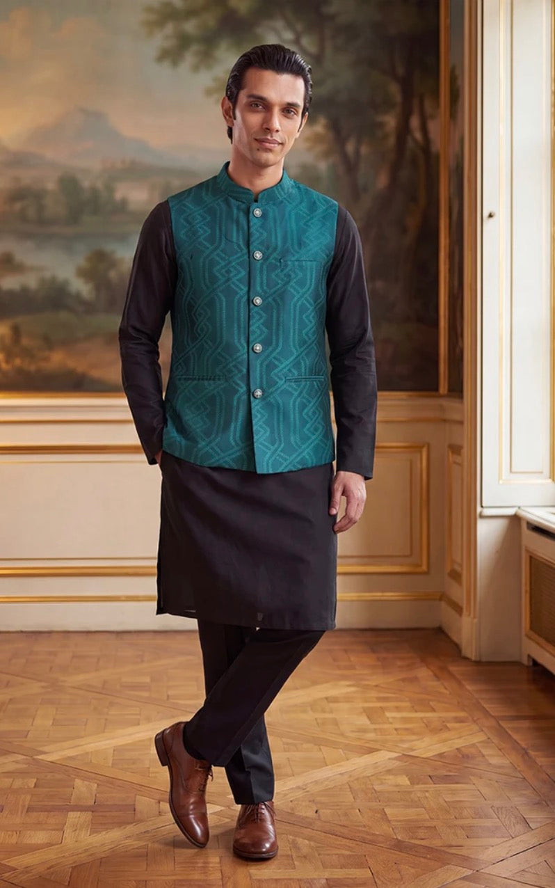 Green Jacquard Woven Design Solid Koti