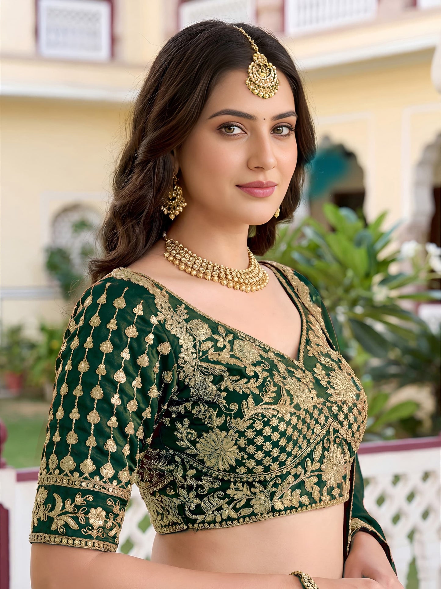 Lehenga Choli : Ready to wear