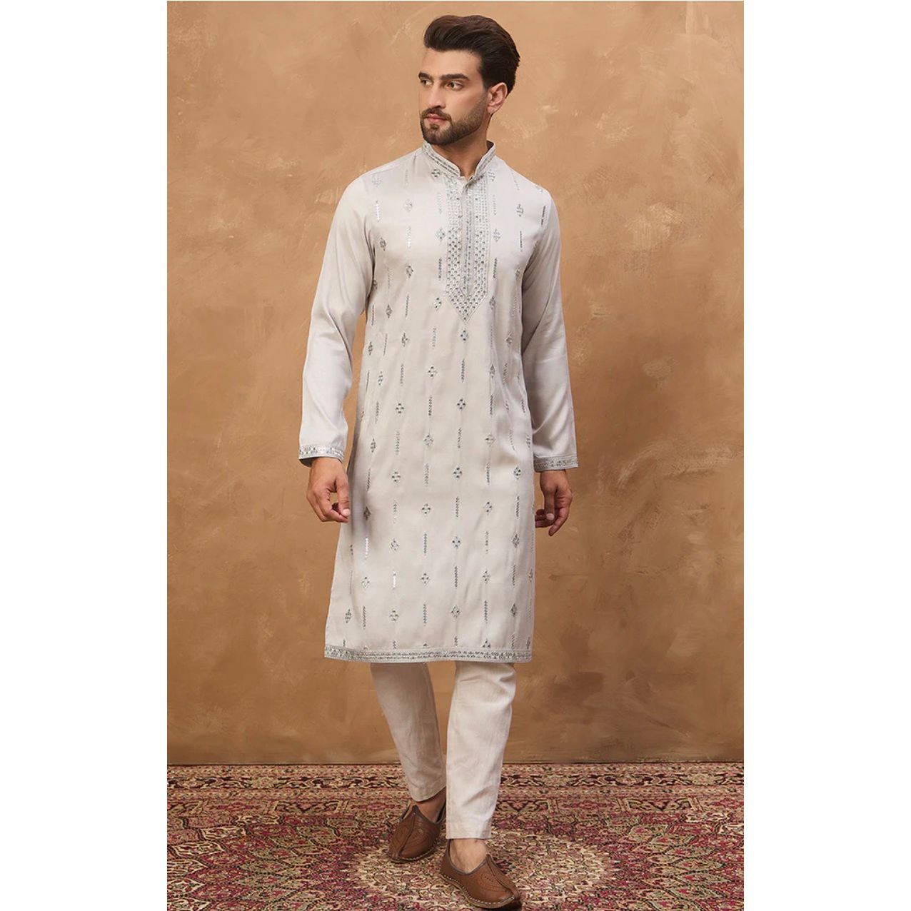 Grey Silk Blend Solid Embroidered Straight Kurta