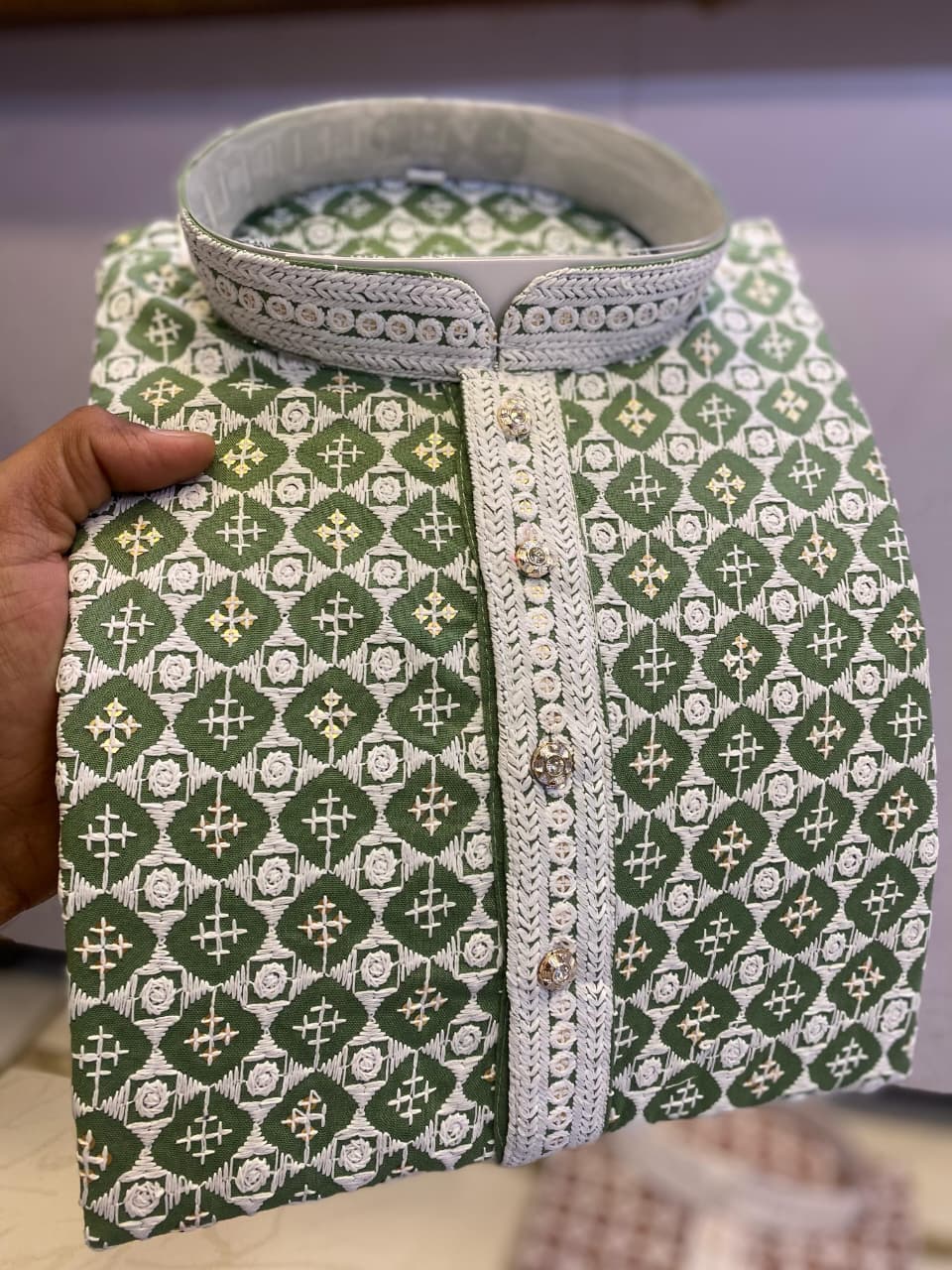 Men’s Chikankari / Sequin Work Kurta Set :Green
