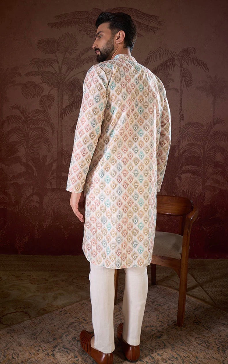 Off White Silk Blend Ethnic Motifs Printed Straight Kurta