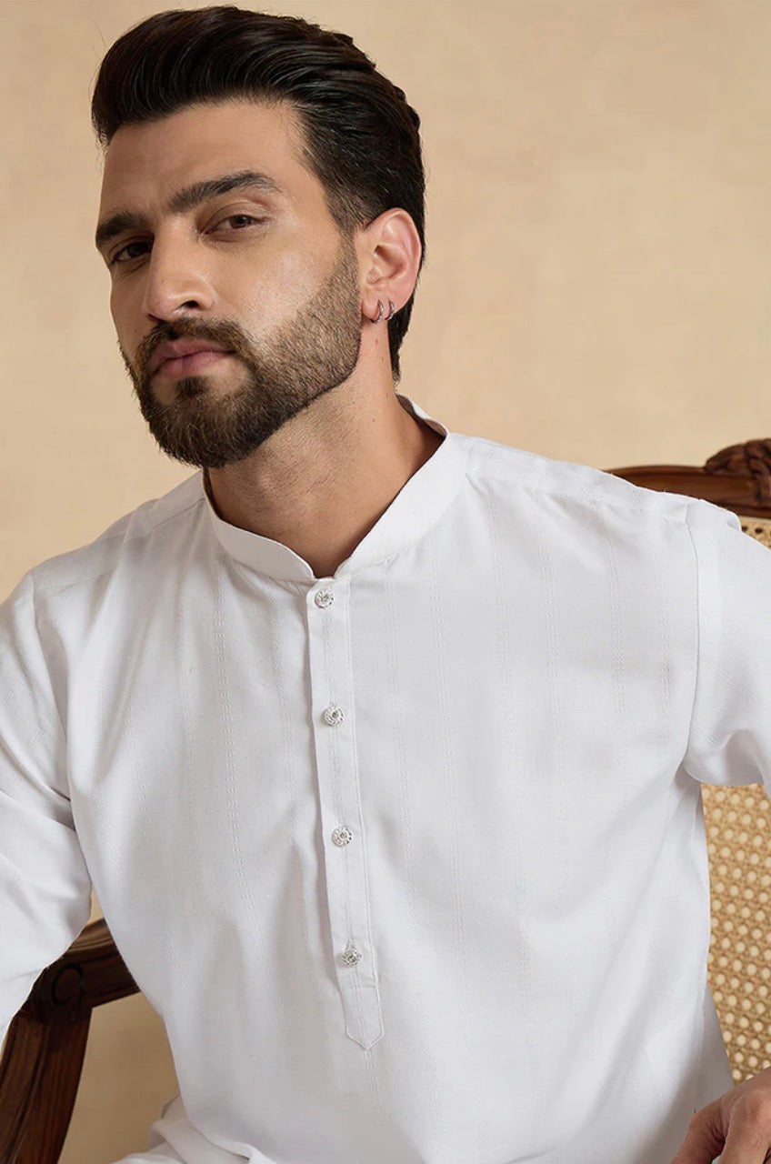 White Silk Blend Solid Solid Kurta