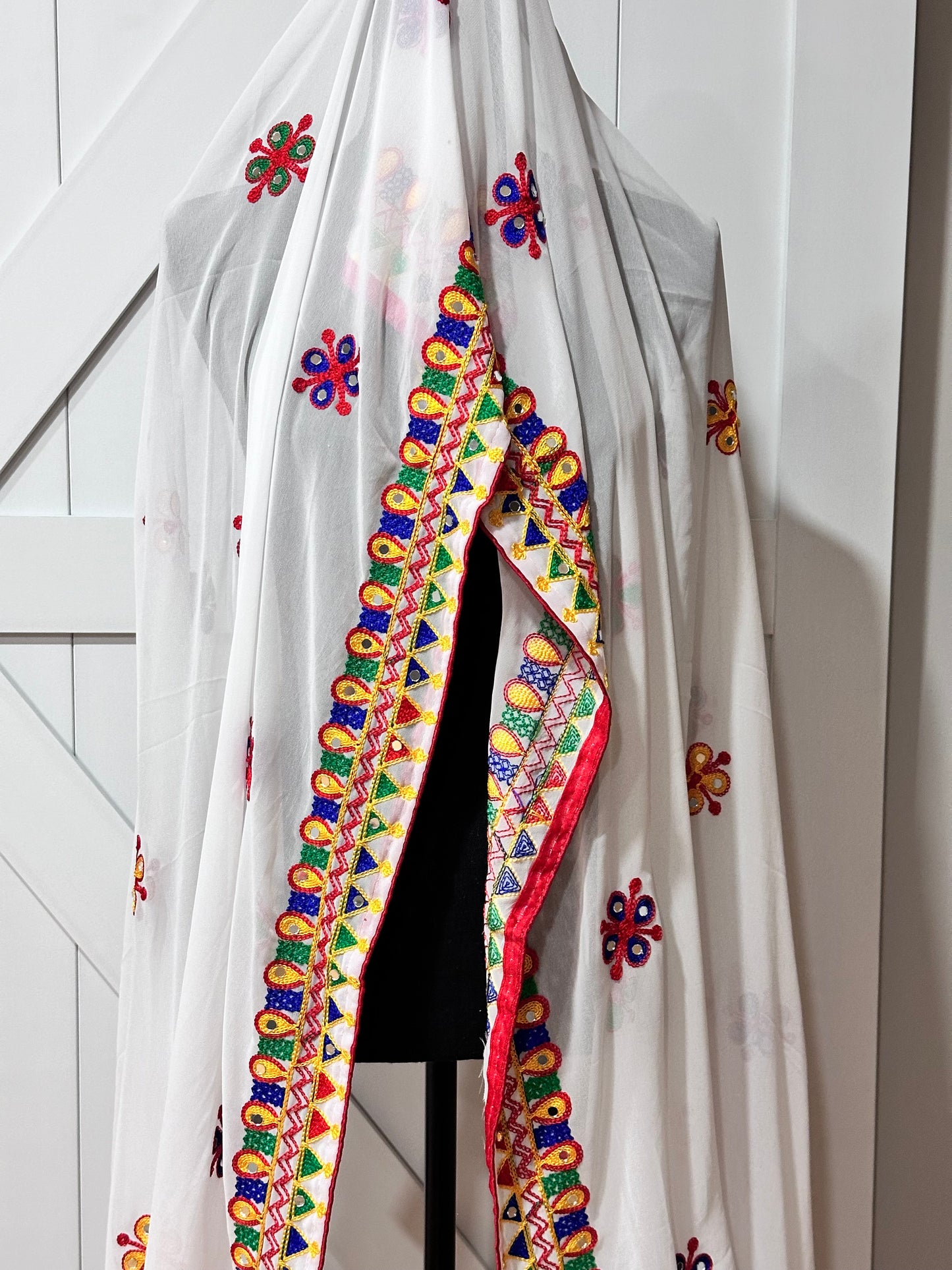 Navaratri Dupatta : White