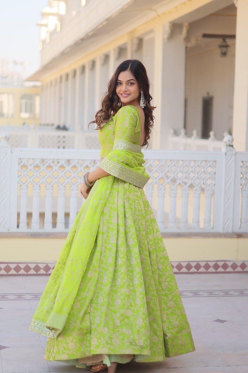 Designer Lehenga Choli Set : Green