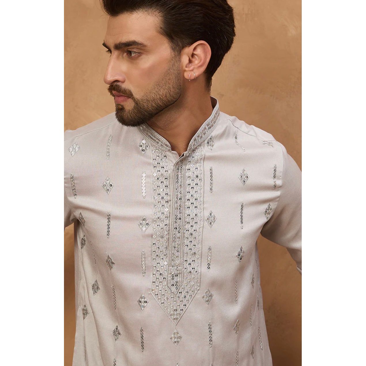 Grey Silk Blend Solid Embroidered Straight Kurta
