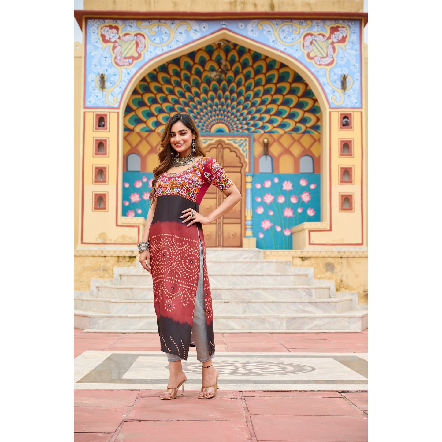 Kurti with Katchi Gamthi work