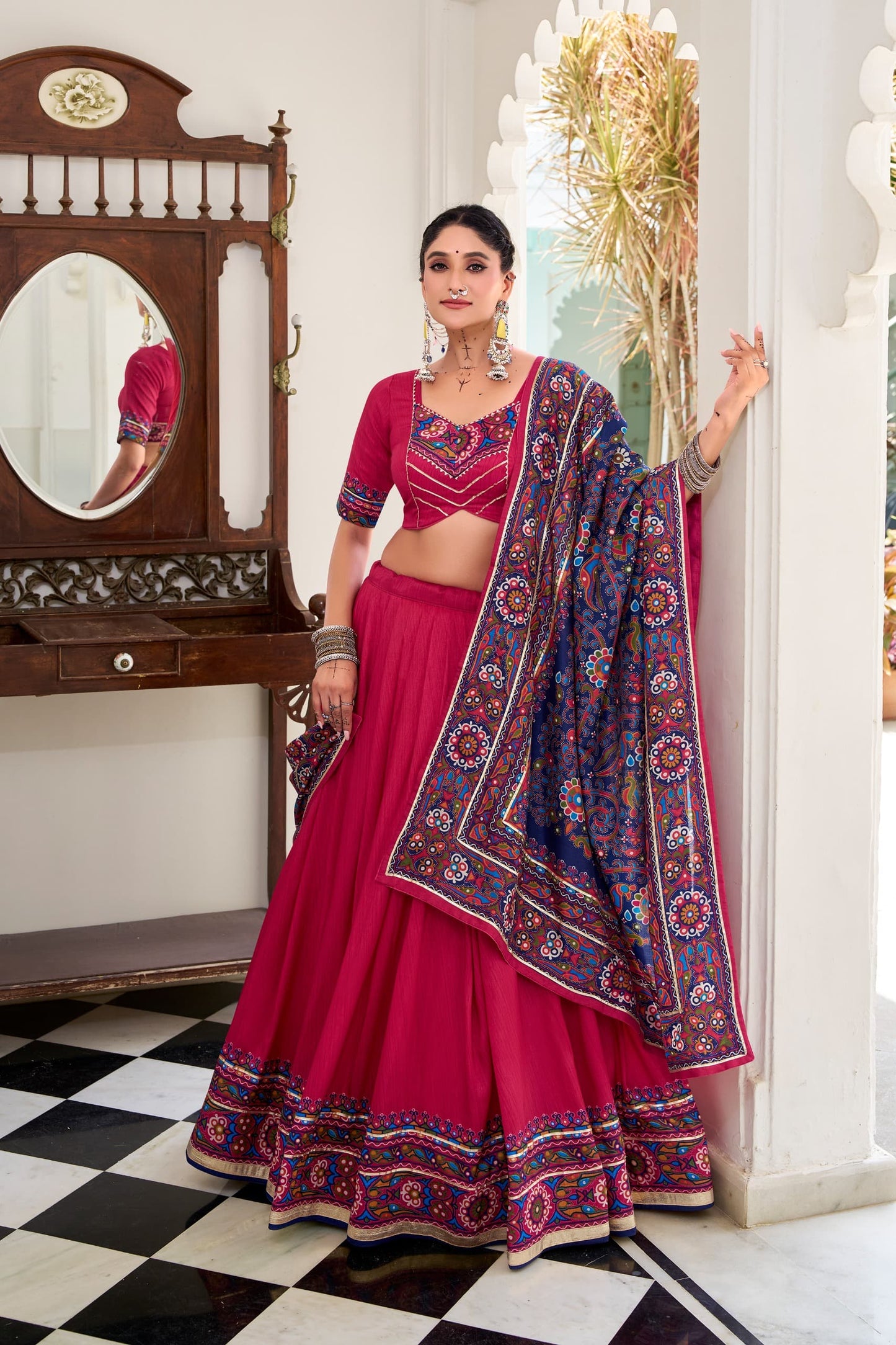 Navaratri Lehenga : Gamti Print