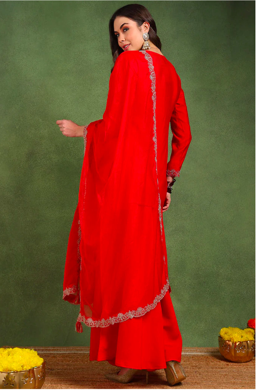 Red Silk Blend Embroidered Kurta Set for Women