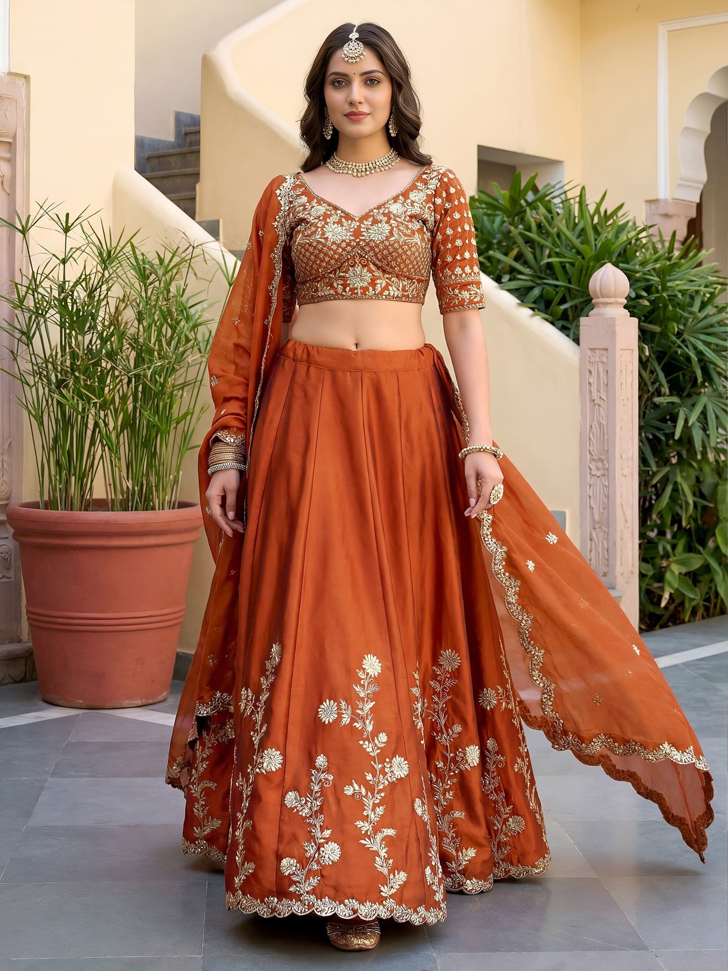 Lehenga Choli : Ready to wear