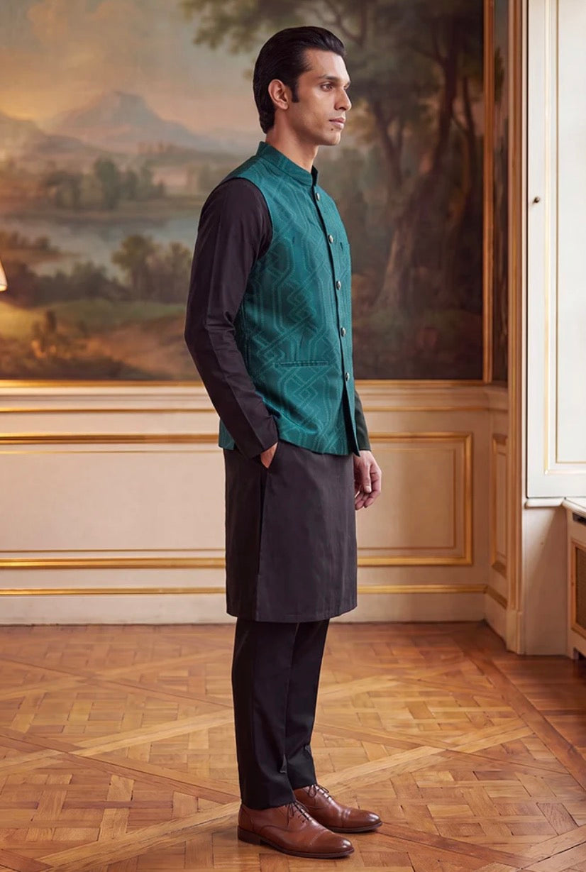 Green Jacquard Woven Design Solid Koti