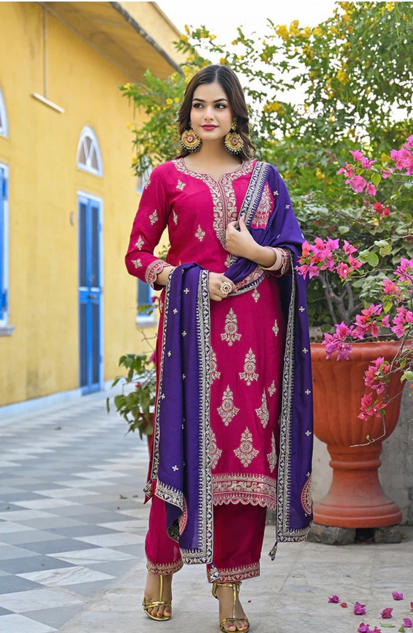 Pink Silk Blend Solid Embroidered Kurta Set