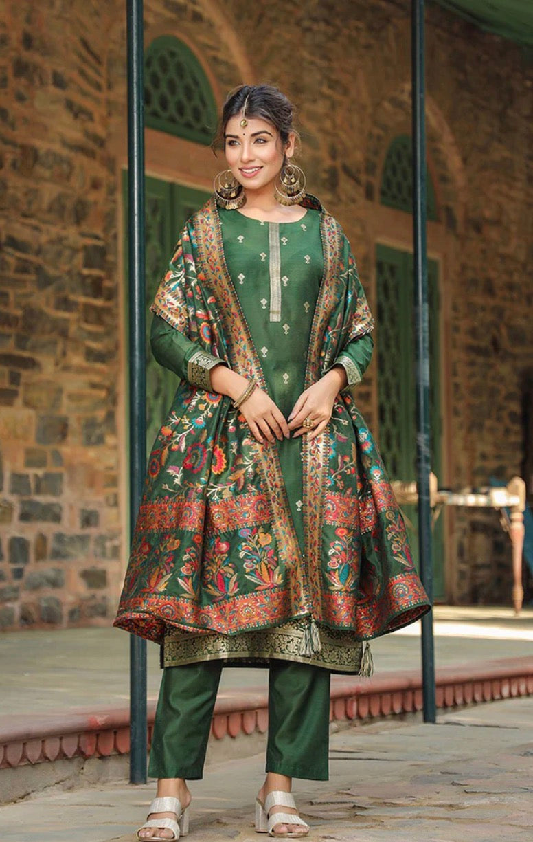Green Silk Blend Ethnic Motifs Straight Suit Set