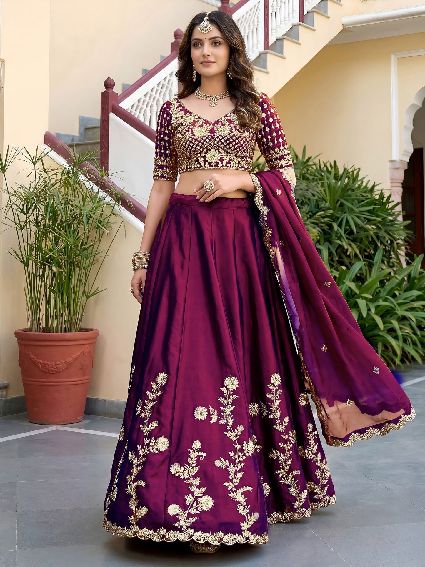 Lehenga Choli : Ready to wear