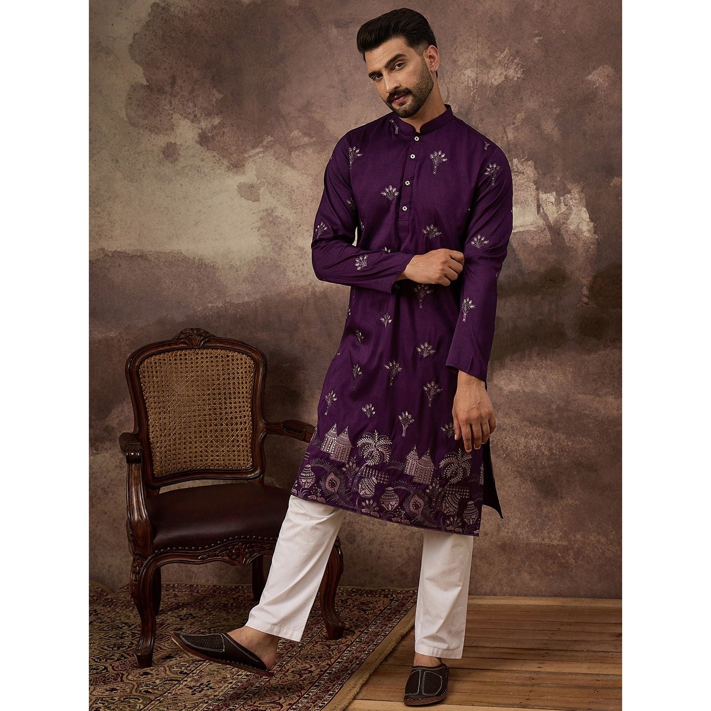 Purple Silk Blend Solid Embroidered Straight Kurta