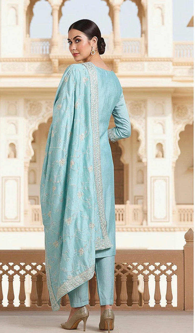 Blue Silk Blend Kurta Set With Dupatta