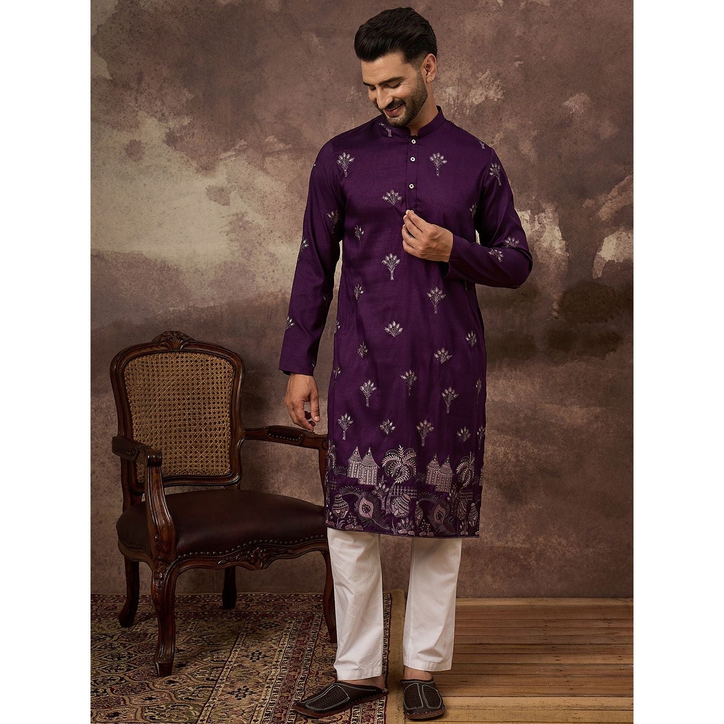 Purple Silk Blend Solid Embroidered Straight Kurta