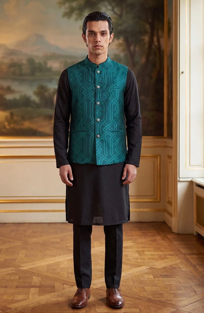 Green Jacquard Woven Design Solid Koti