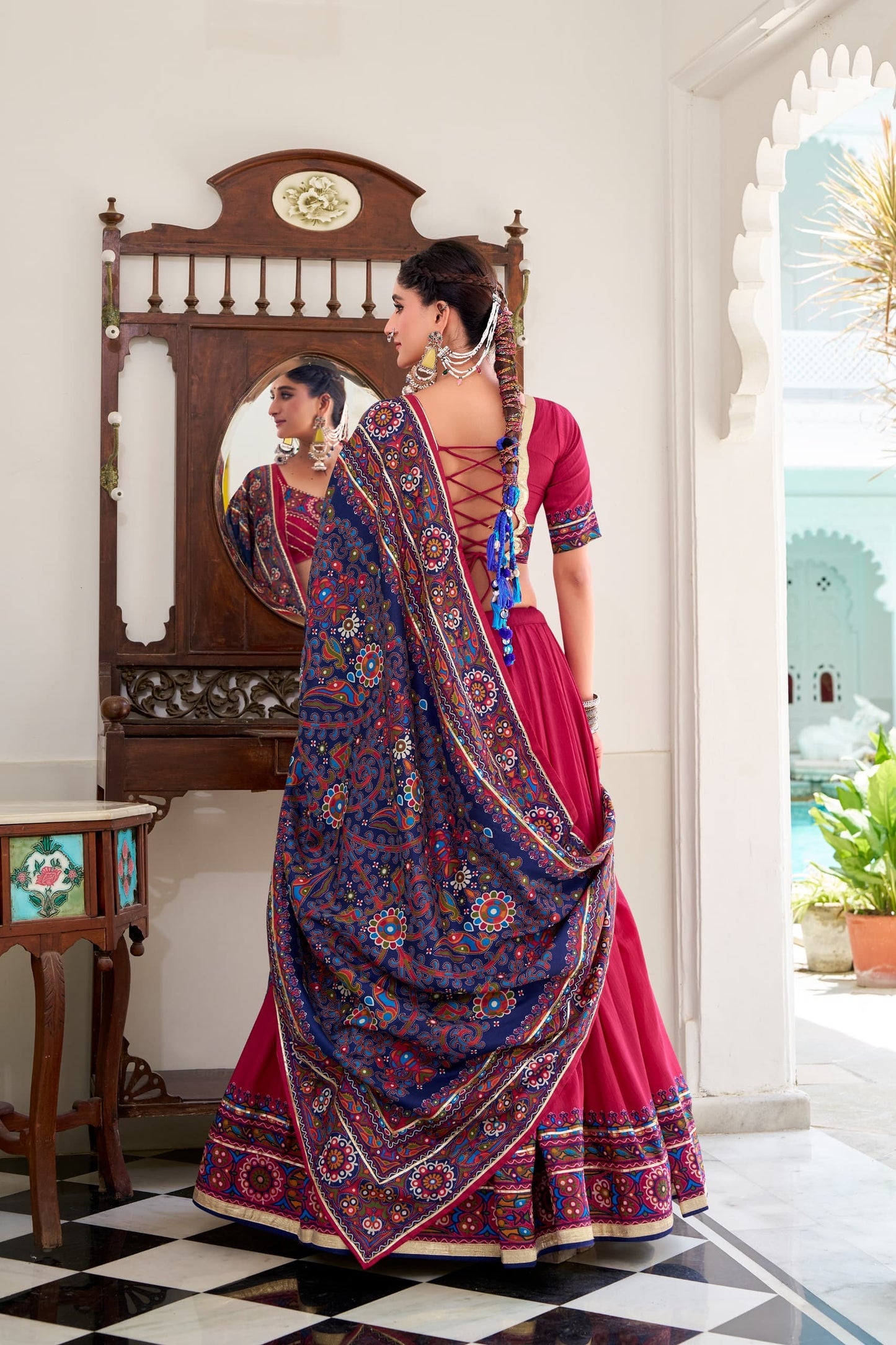 Navaratri Lehenga : Gamti Print