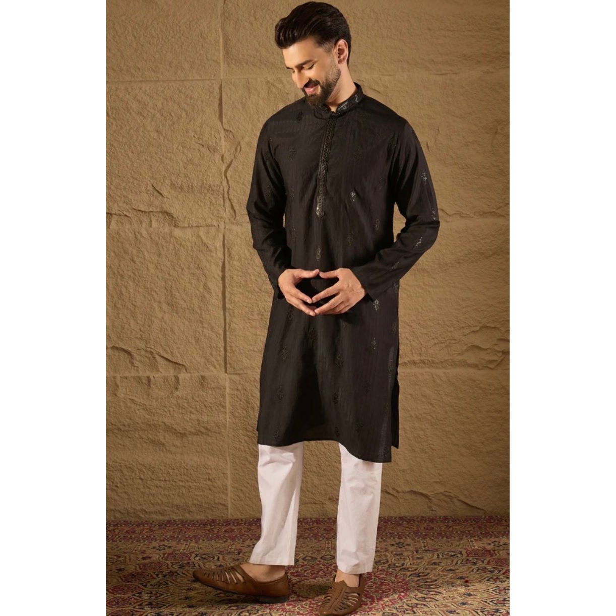 Black Viscose Rayon Solid Embroidered Straight Kurta