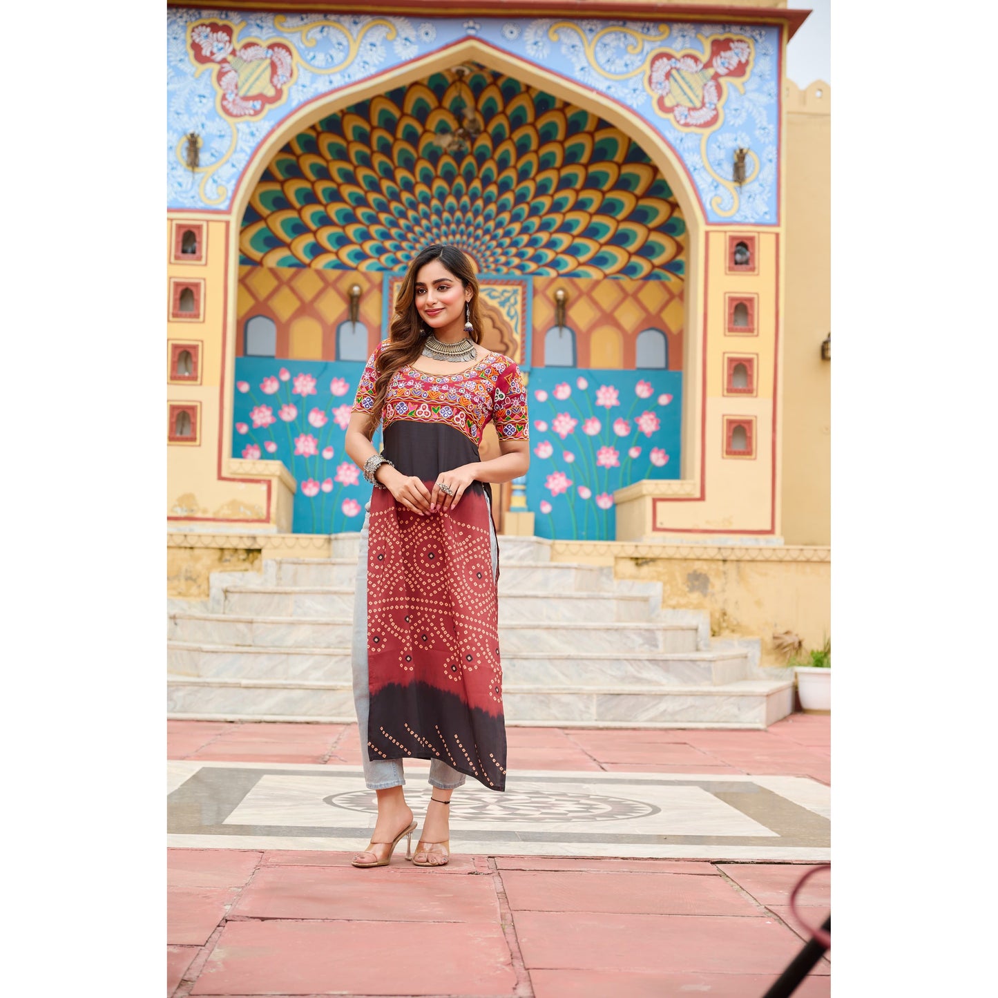 Kurti with Katchi Gamthi work