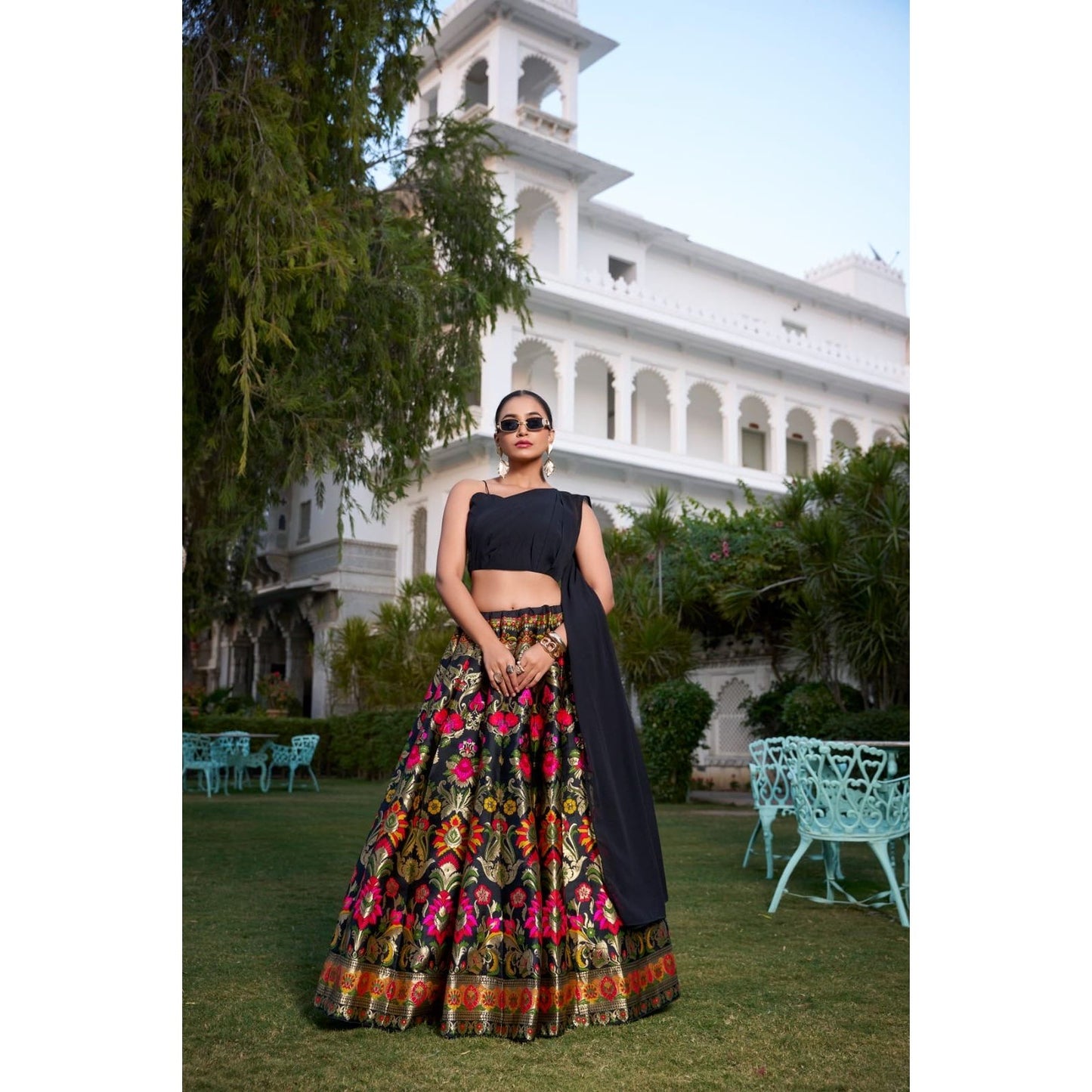 Banarasi Co-ord Set Lehenga – Black