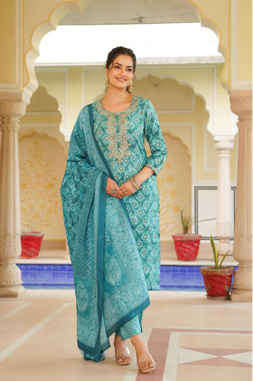 Sea Green Silk Blend Ombre Straight Kurta Trousers With Dupatta 