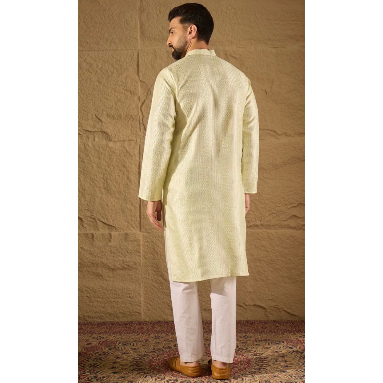 Green Silk Embroidered Straight Kurta