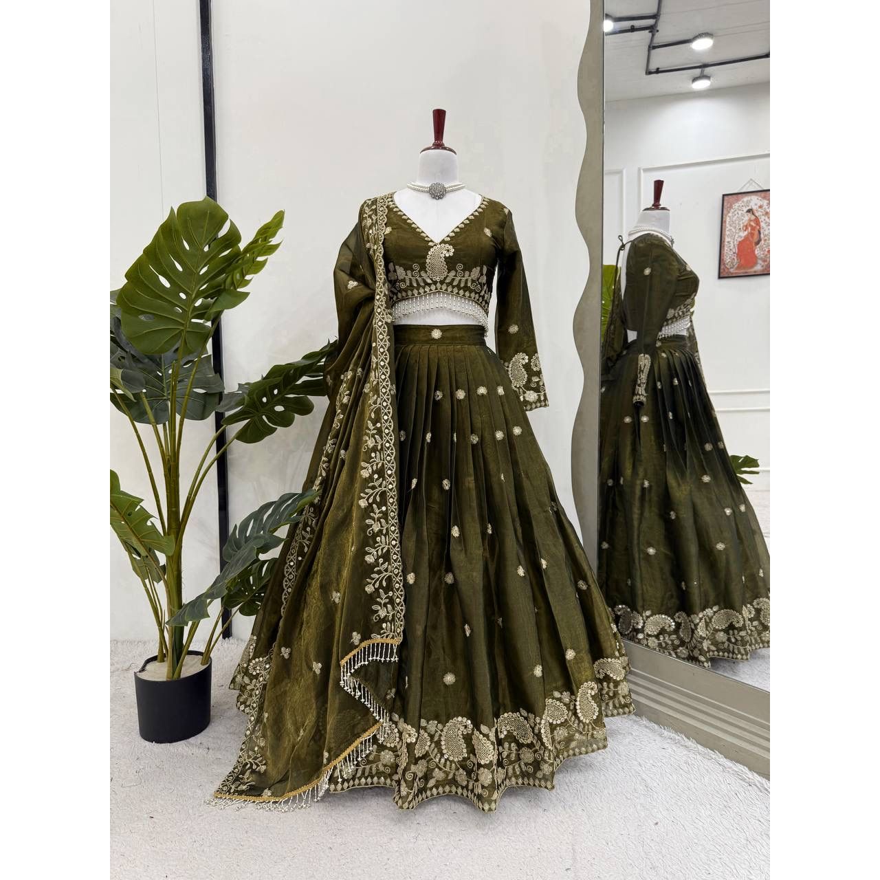 Lehenga Choli : stitched ready to wear