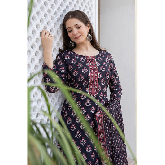 Black Rayon Blend Floral Printed Straight Kurta Set