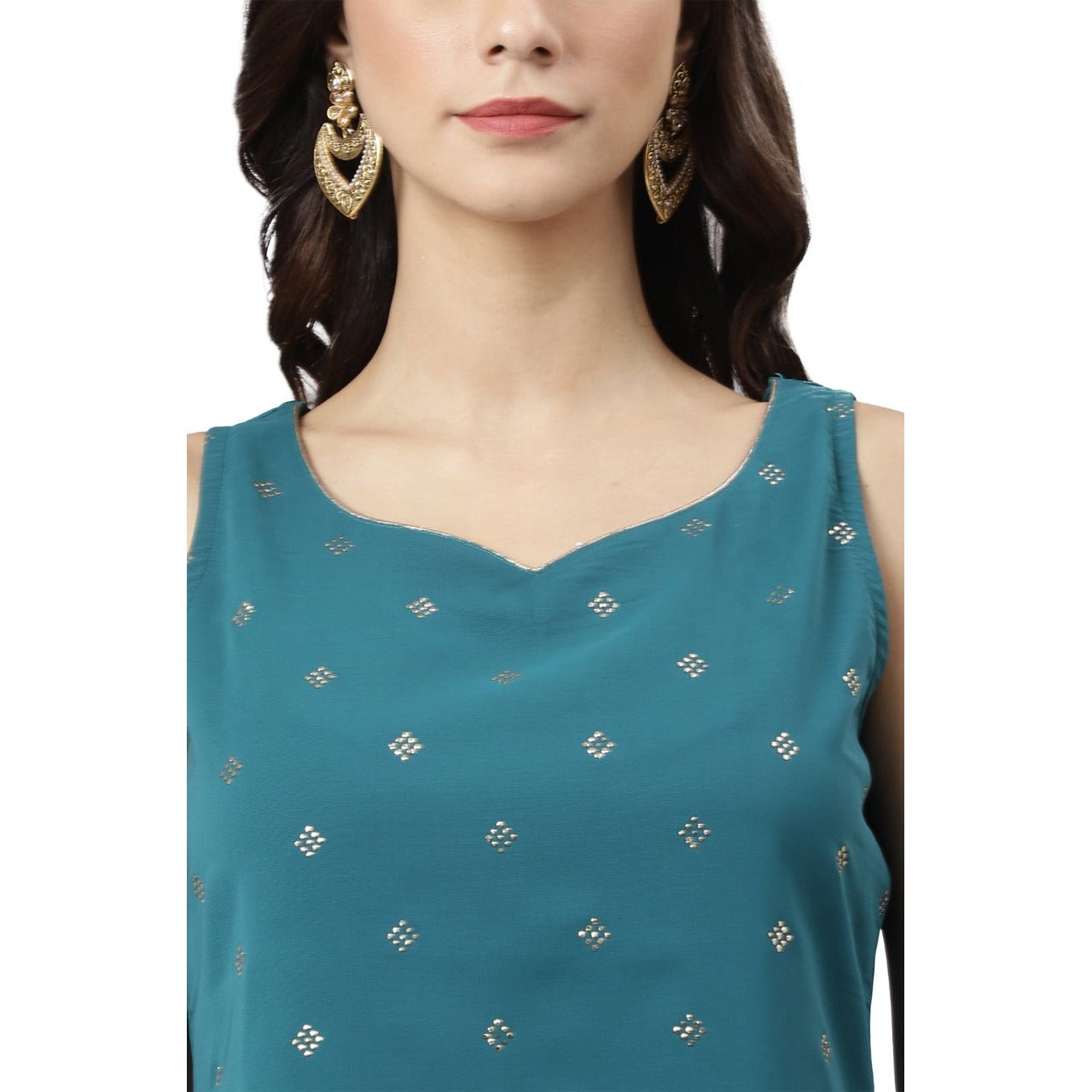 Party Wear Designer Sleeveless Kurta Set For Women